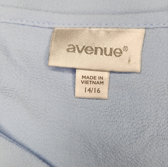AVENUE BLUE BLOUSE 14/16 - Picture 7 of 8